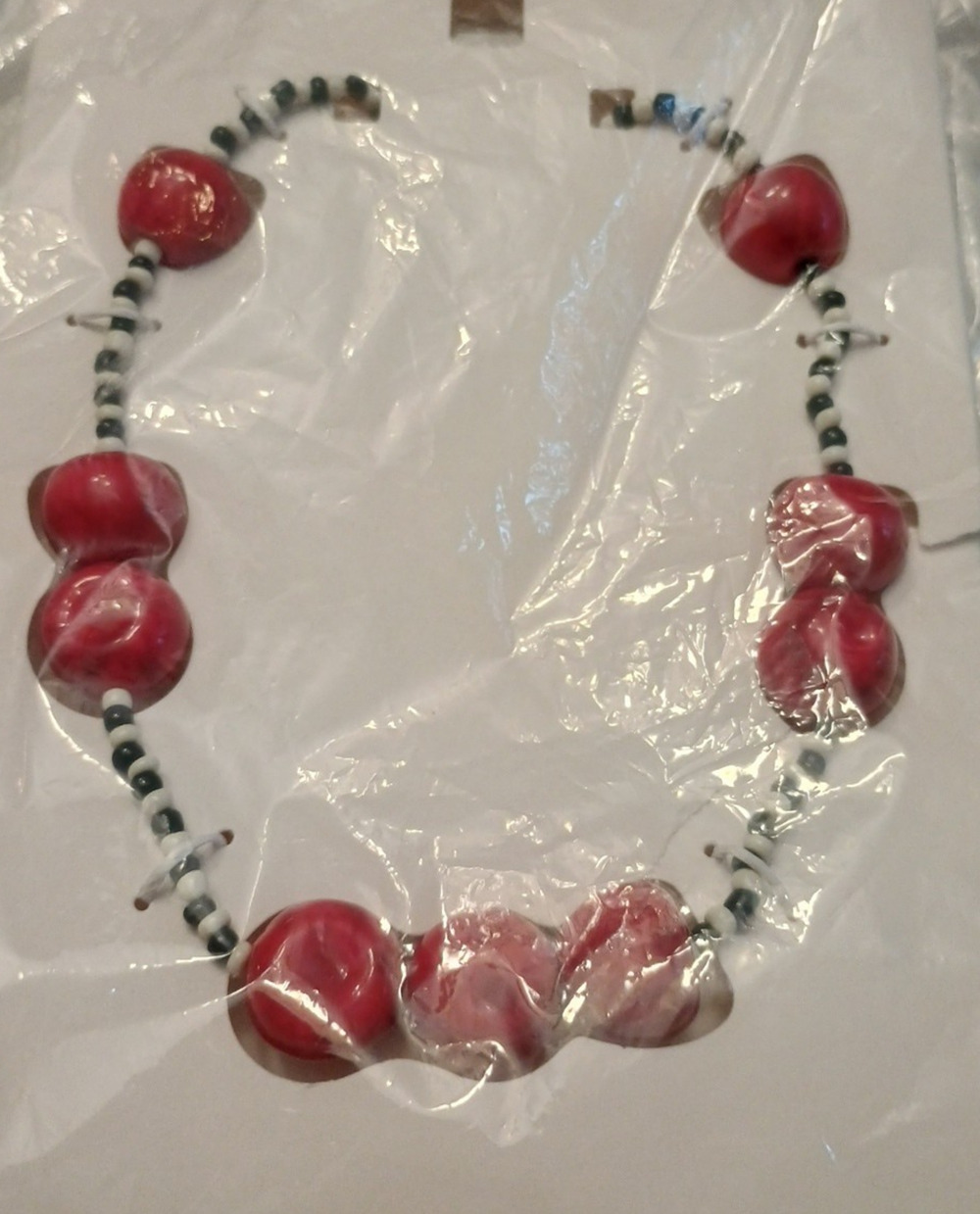 ZARA Woman SS25 CHERRY Shaped BEADs NECKLACE Red Black white stripe 1856/120/600